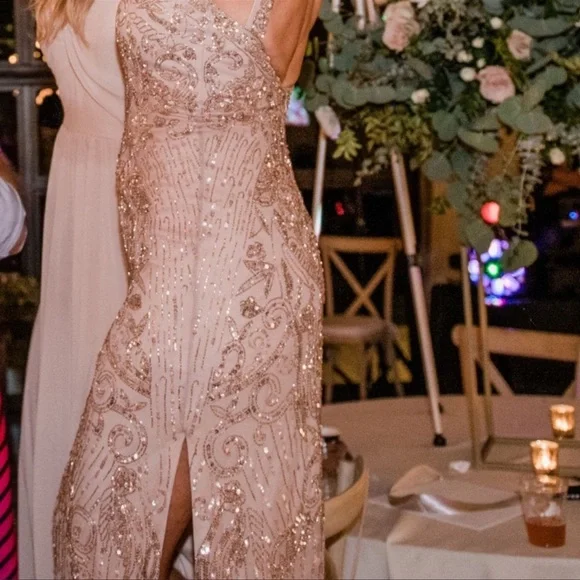 Brand new Aidan Mattox beaded V-NOTCH sleeveless long gown - Picture 8 of 17